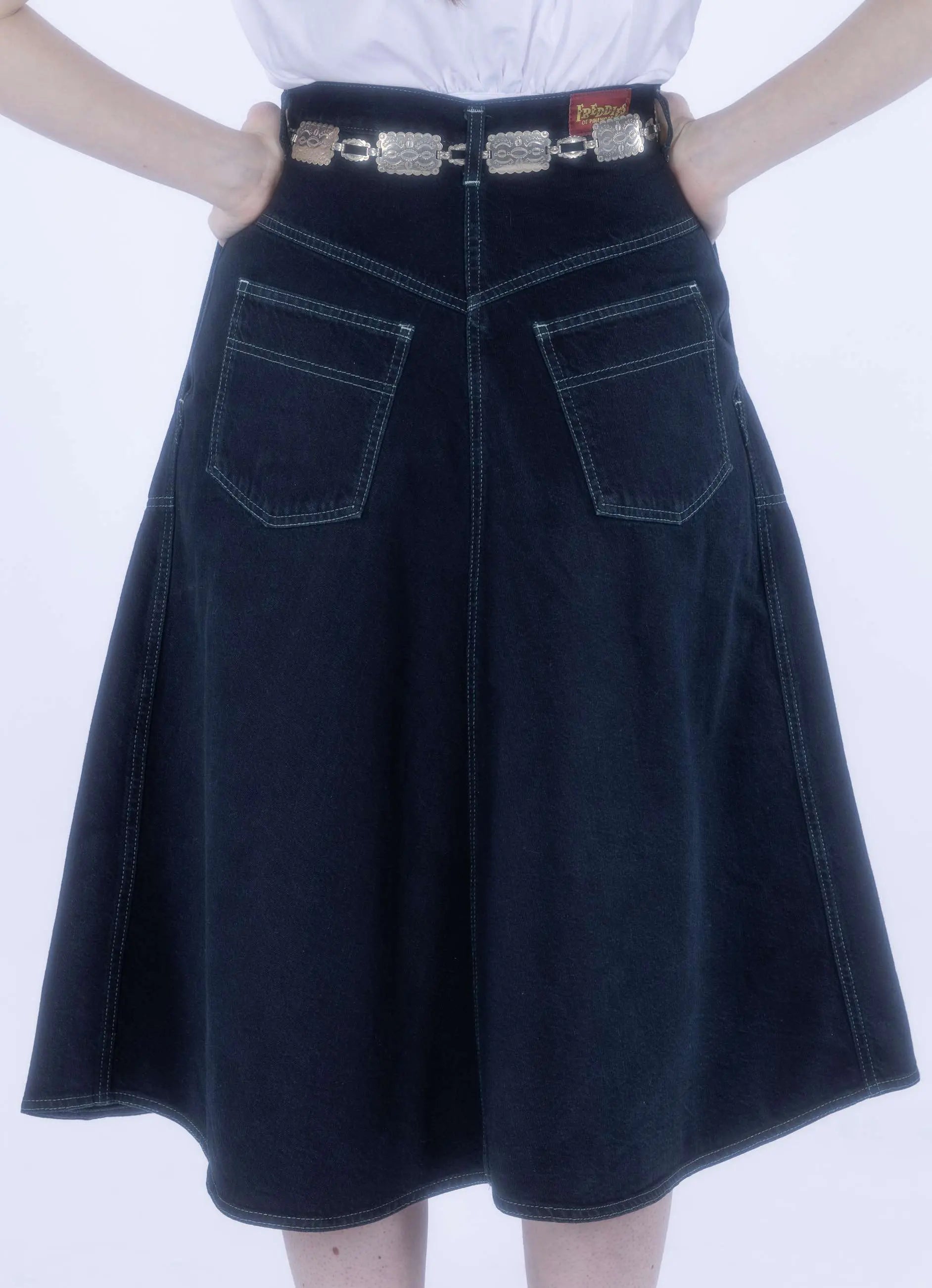 A-line denim nederdel i indigo aline nederdel Freddies Of Pinewood