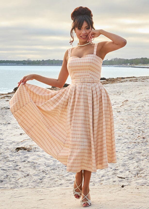 Alena-Sadie swing kjole i striber Miss Candyfloss