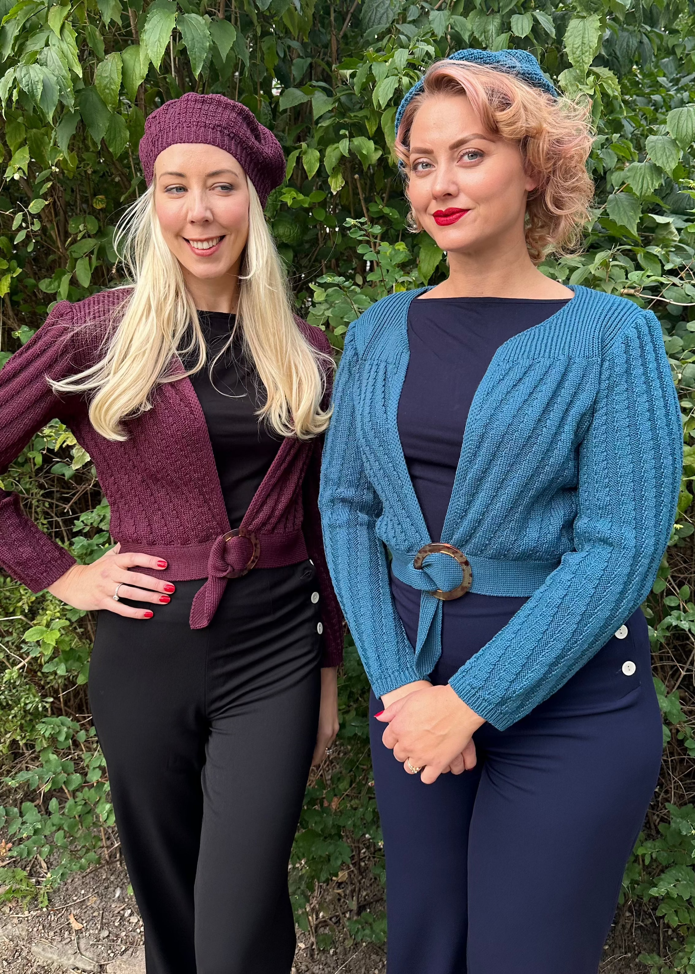 Baret i aubergine strik Accessories House of Foxy