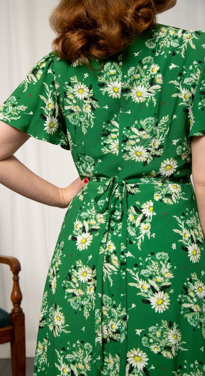 Betty A-line kjole - green floral aline kjole Weekend Doll