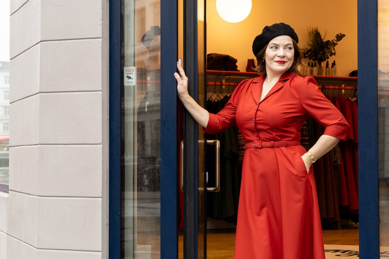 Daisy Dapper: Skjortekjole med 3/4 lange ærmer i rust Daisy Dapper