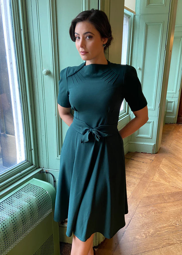 House of Foxy: Stanwyck 40'er stils kjole i grøn House Of Foxy