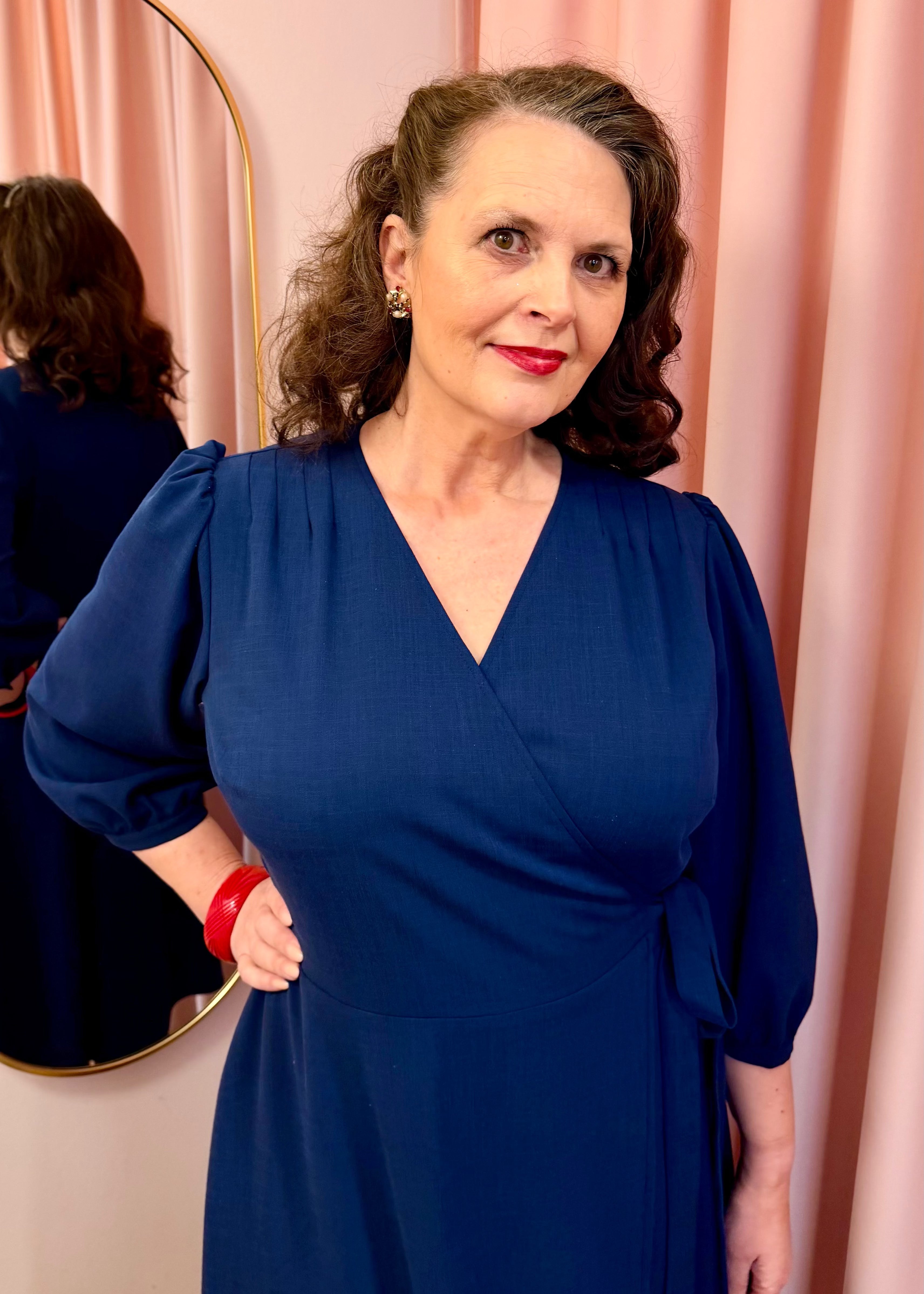 Jane slåom kjole med 3/4 ærmer - navy blå slåom kjole Daisy Dapper