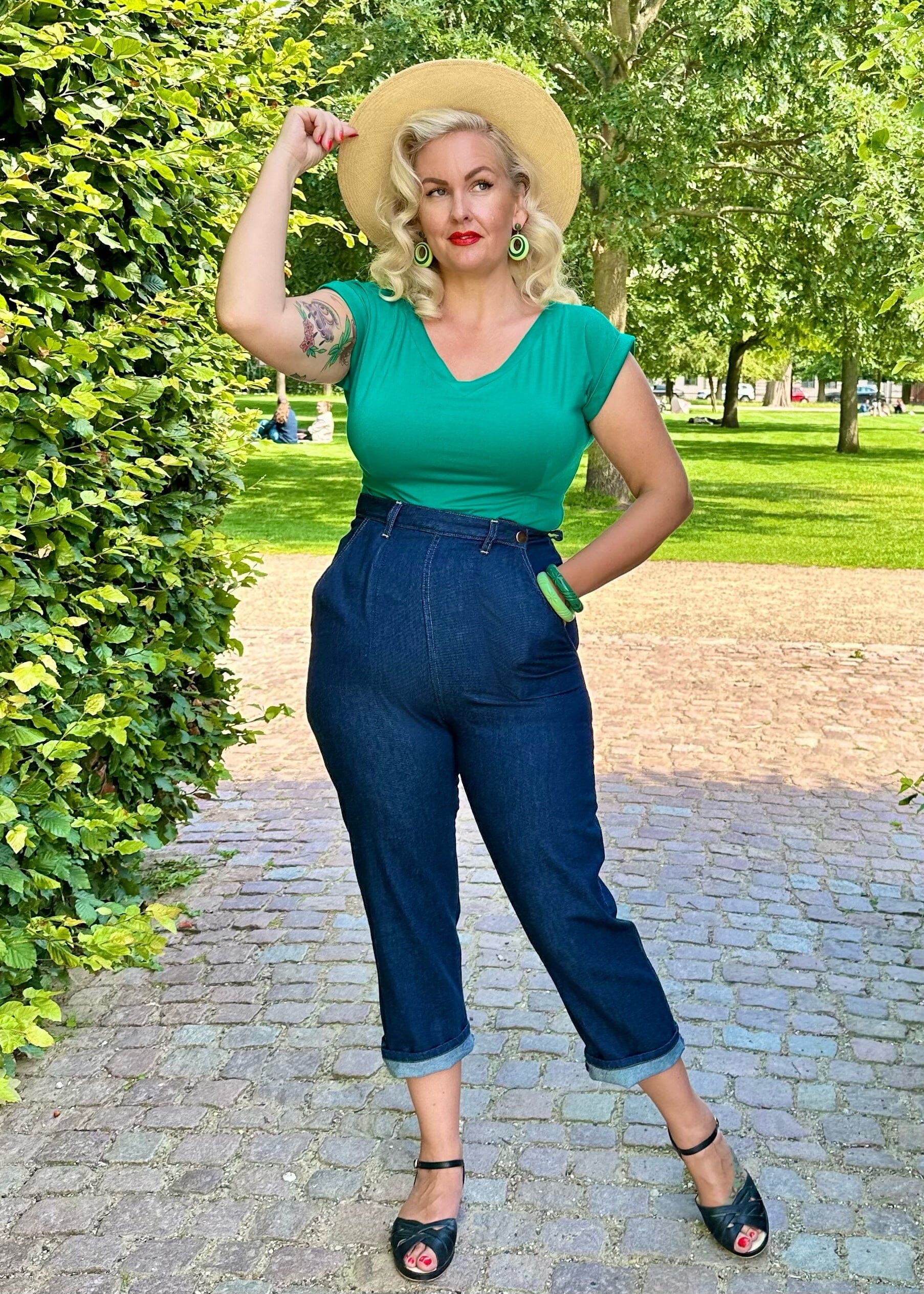 Kortærmet vendbar boatneck top i grøn jersey top Daisy Dapper