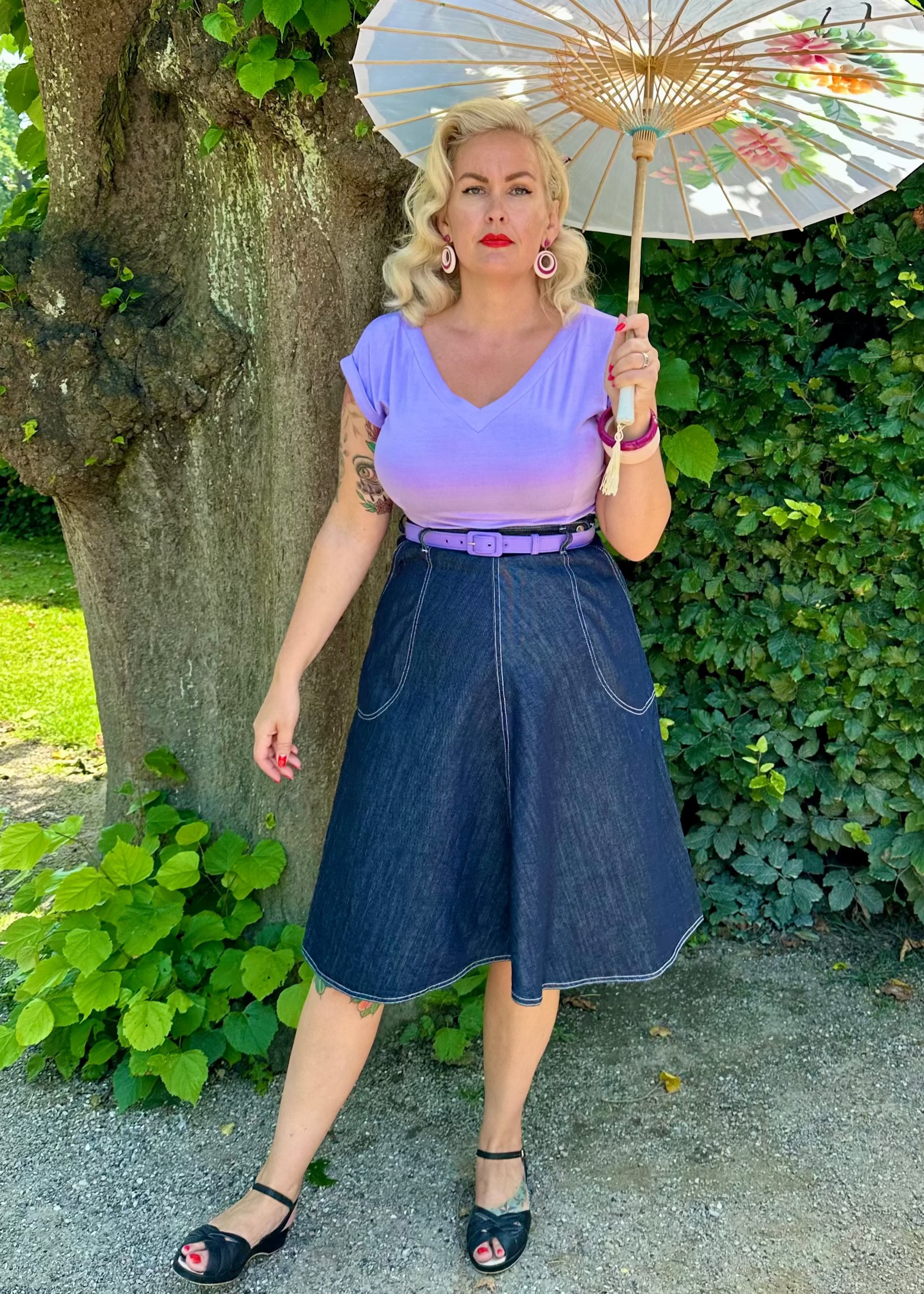 Kortærmet vendbar boatneck top i lavendel jersey top Daisy Dapper