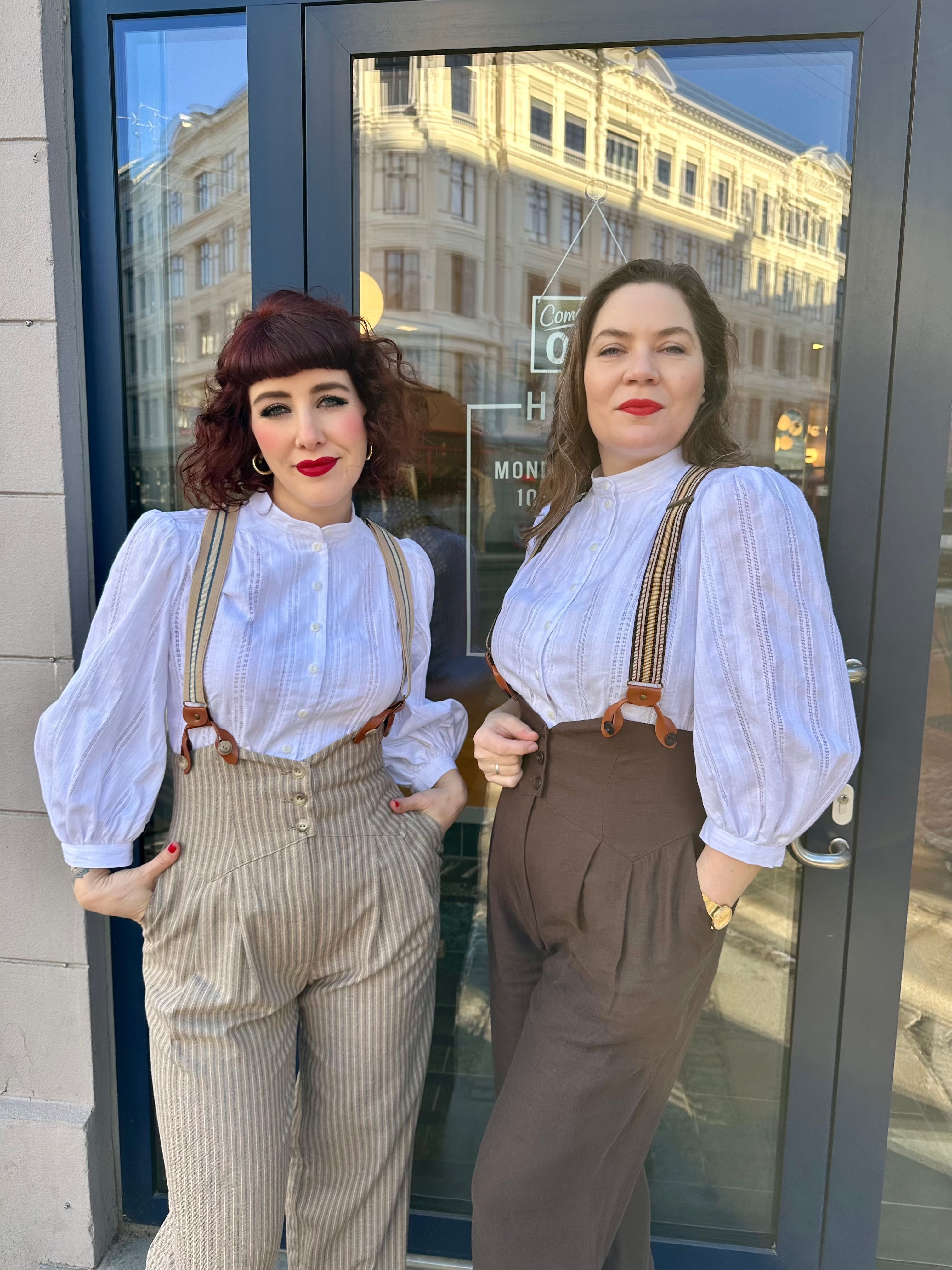 Miss Fancy Pants Slacks i brun hør bukser Emmy Design