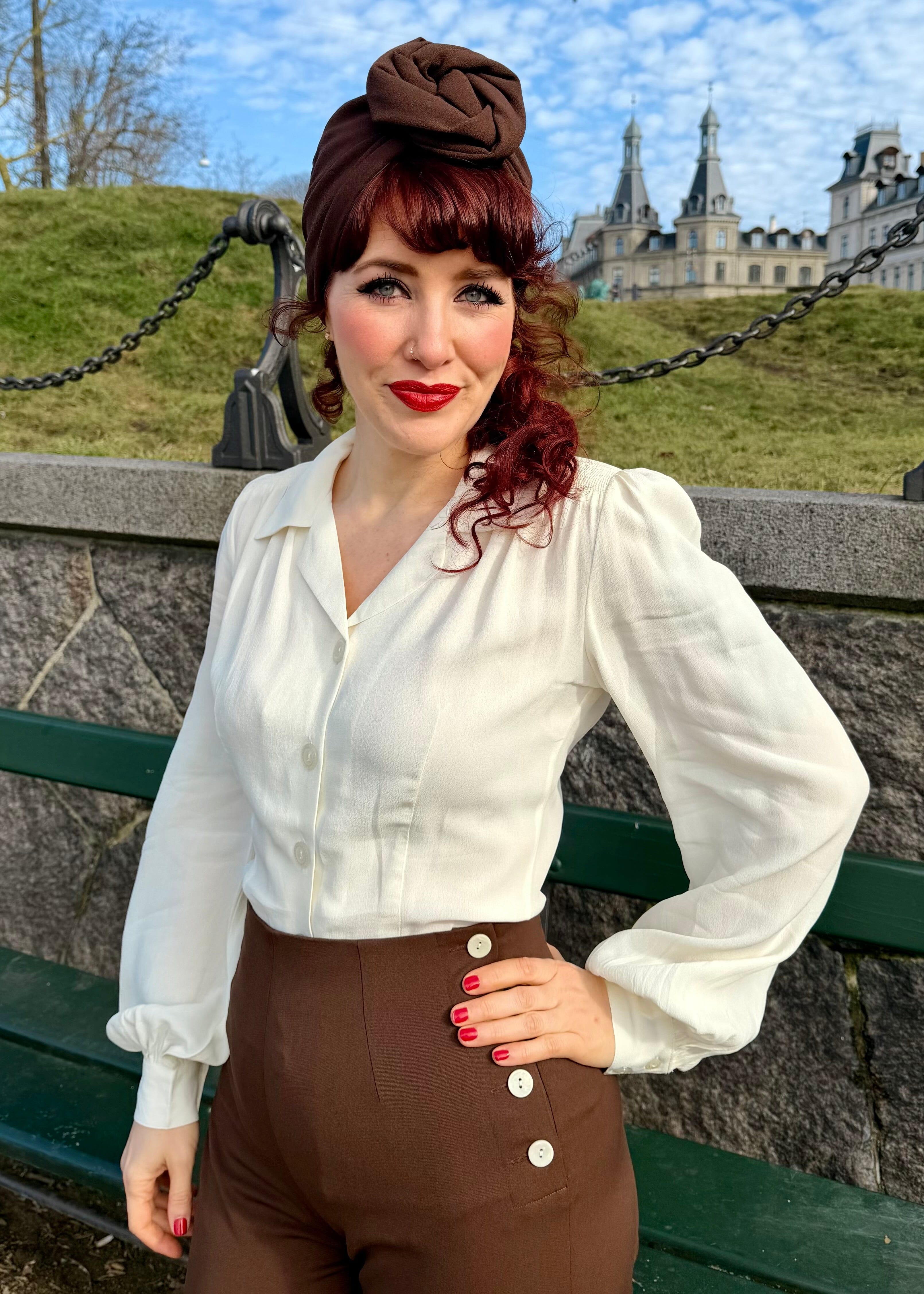 Poppy vintage stils skjortebluse - creme langærmet skjorte Seamstress Of Bloomsbury