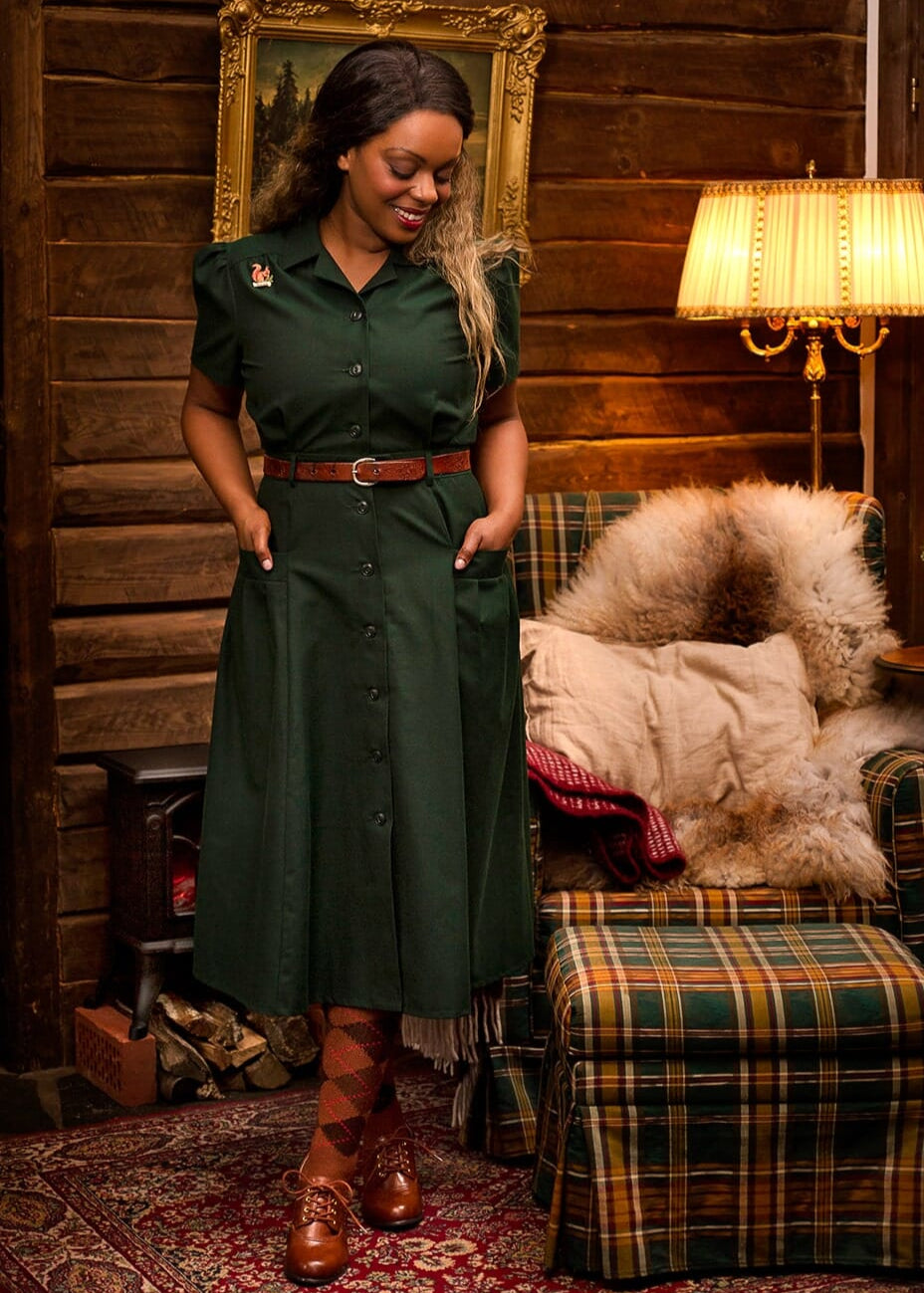 The 9-to-5-dress i flaskegrøn Kjoler Emmy Design