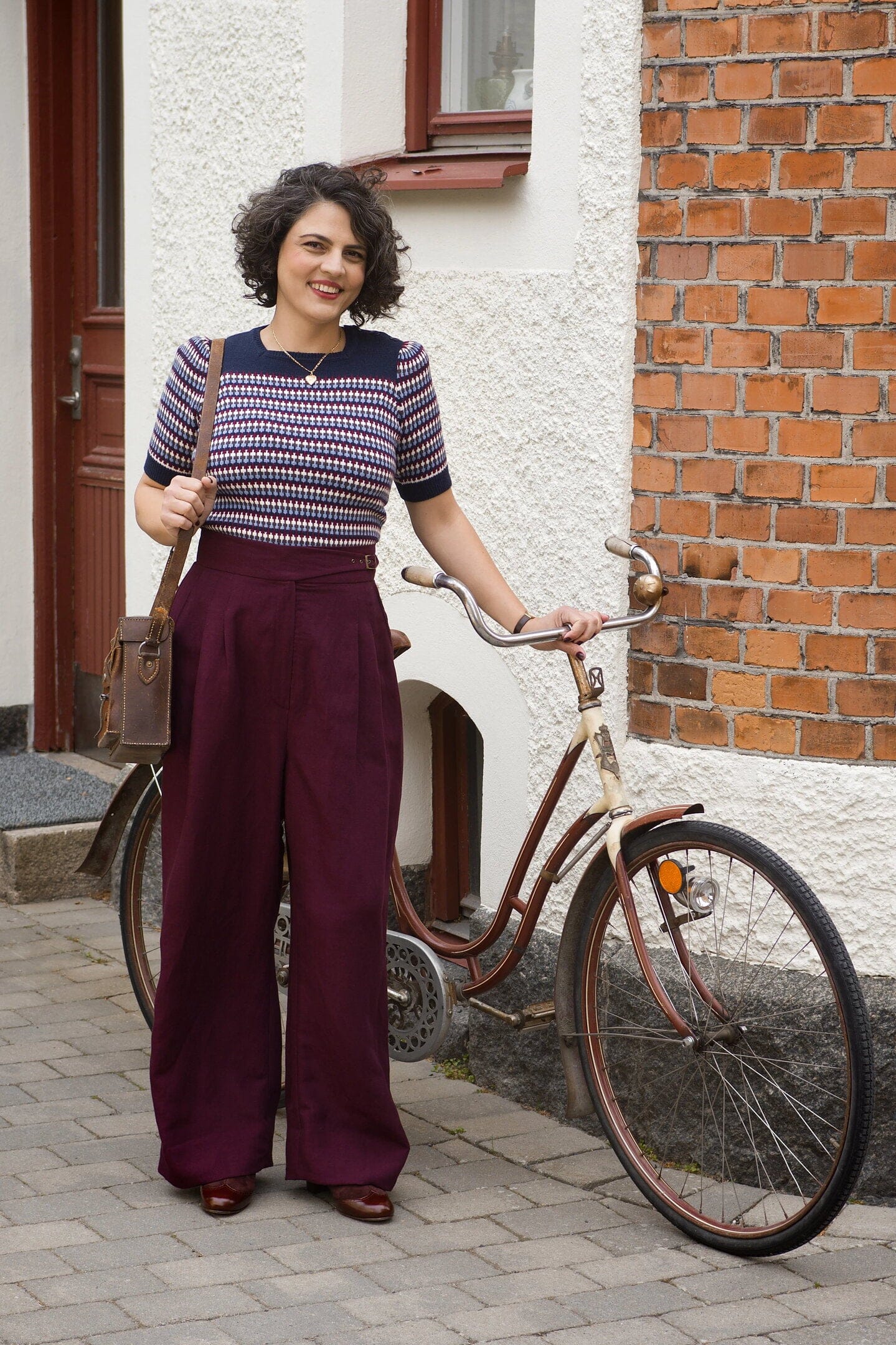 The Technicolor Top - Navy bluse Emmy Design