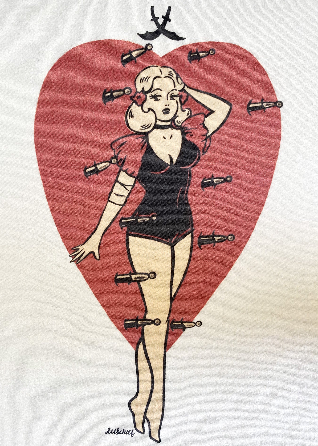 Mischief Made: "Heart Attack" 50'er t-shirt toej Mischief Made