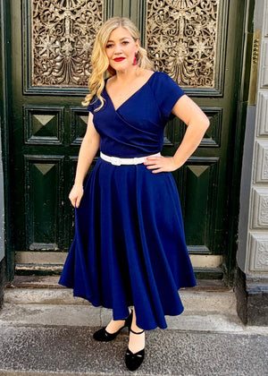 50er Hourglass swing dress in navy blue | Pretty Dress Company 50er Hourglass swing dress in navy blue | Pretty Dress Company