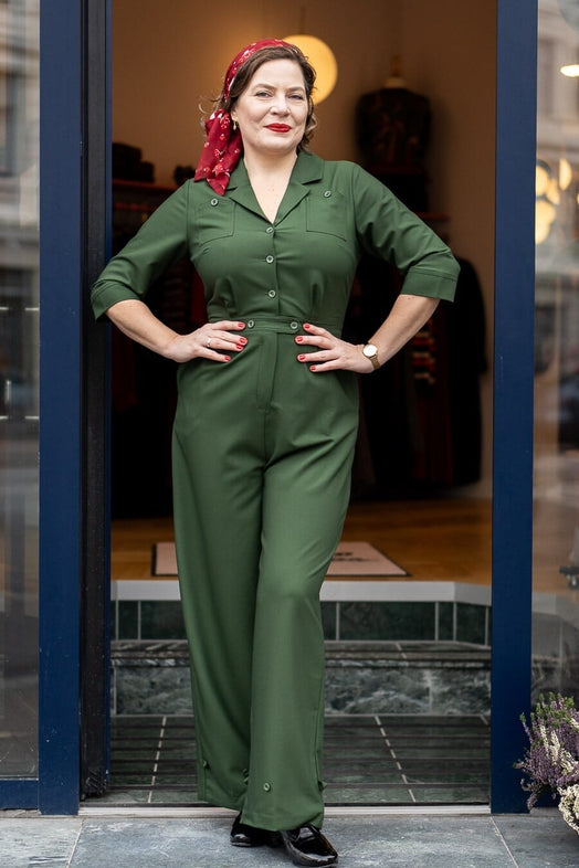Daisy Dapper: Buksedragt med 3/4 lange ærmer i sort toej Daisy Dapper 