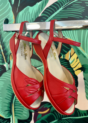 Elba rød wedge sandal med bladmønster sko Charlie Stone 