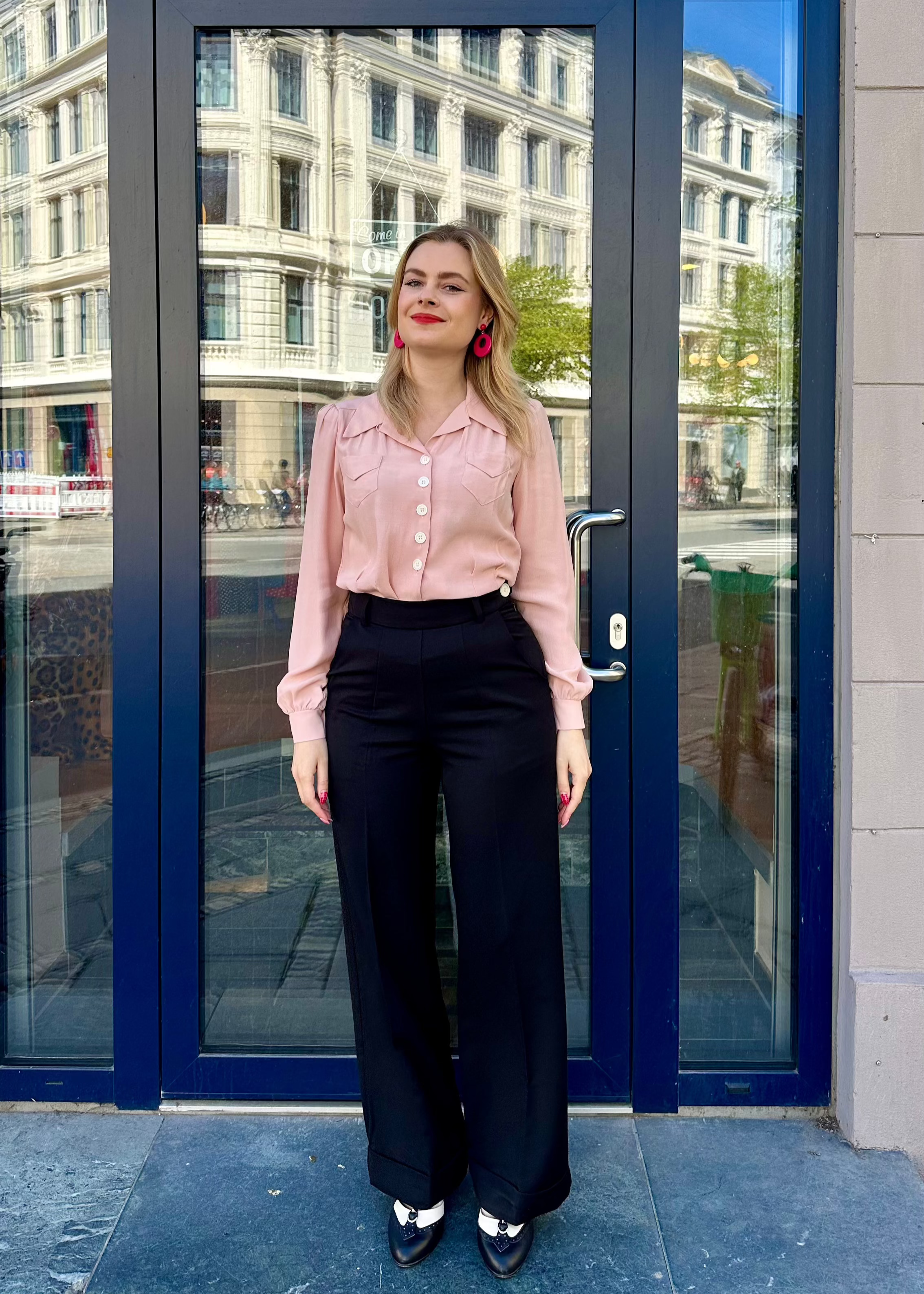 Klassiske højtaljede bukser i sort bukser Weekend Doll 