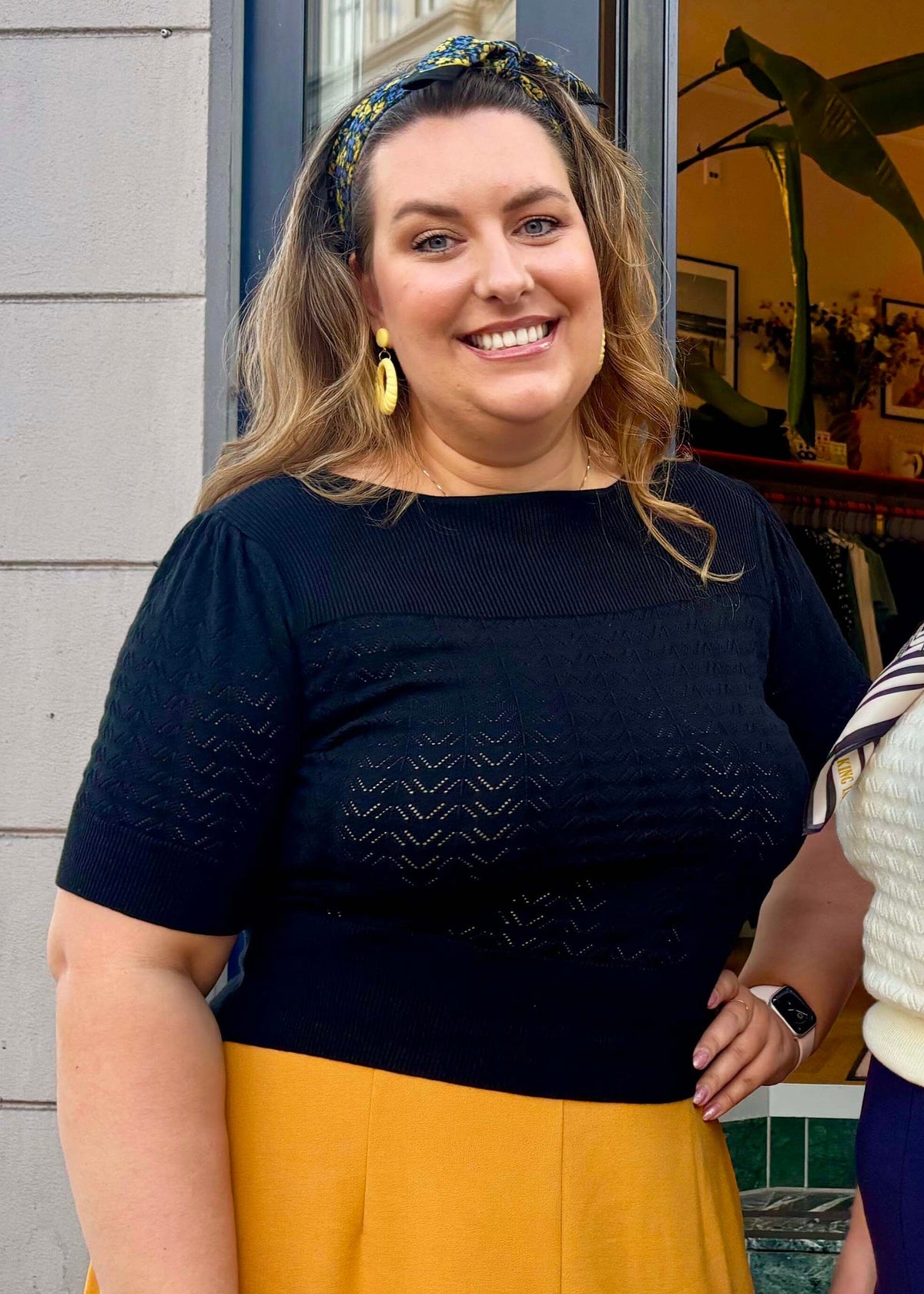 Lana strikbluse - sort top Weekend Doll 