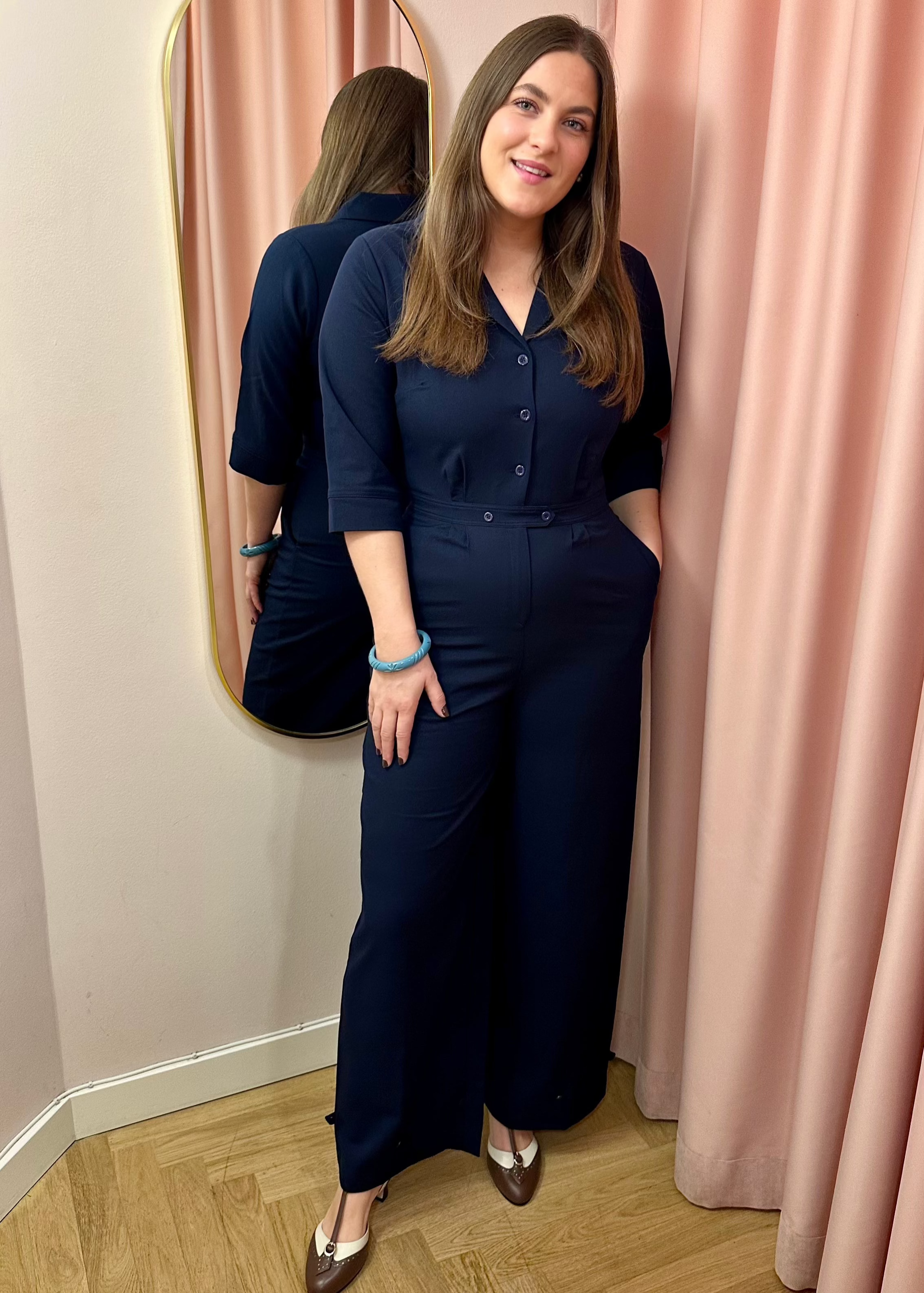 Maxine buksedragt med lange ærmer i navy buksedragt Daisy Dapper 