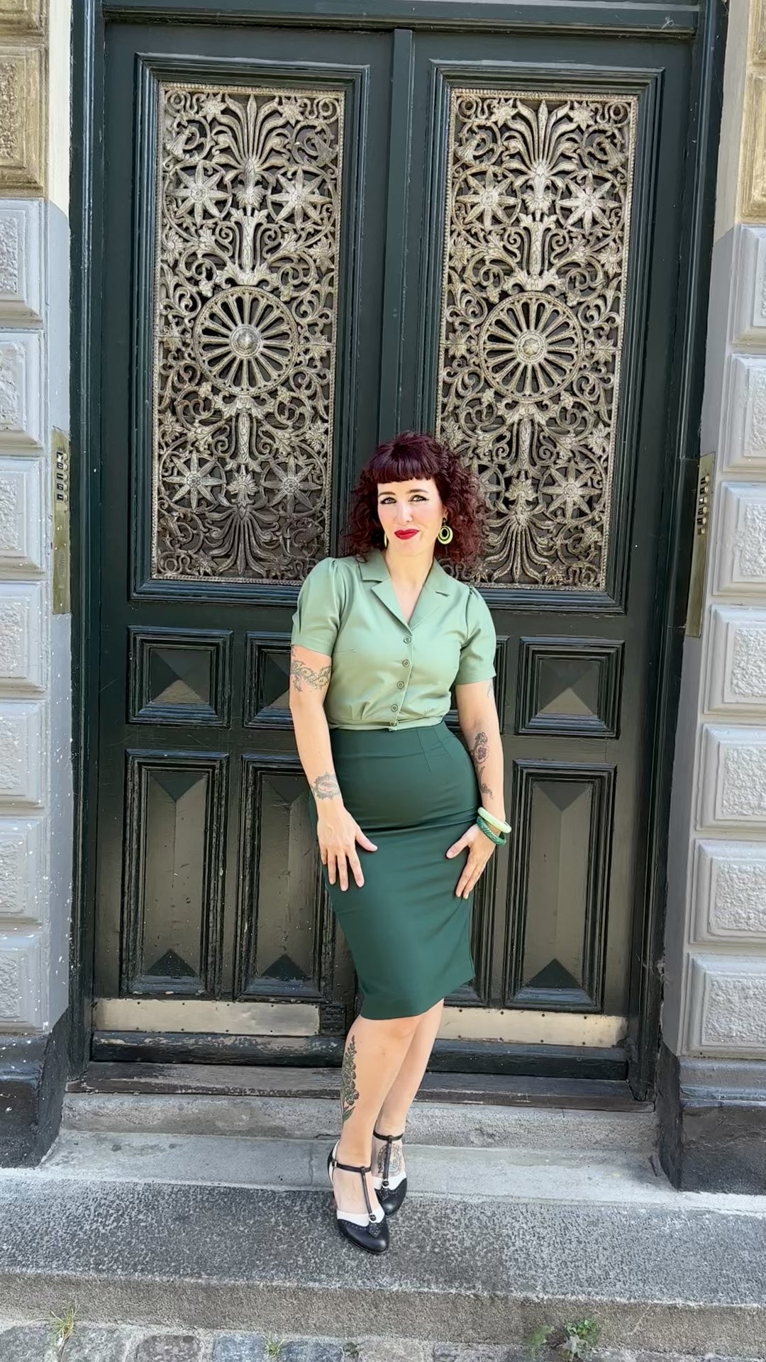 1950s style pencil skirt in dark green from Daisy Dapper