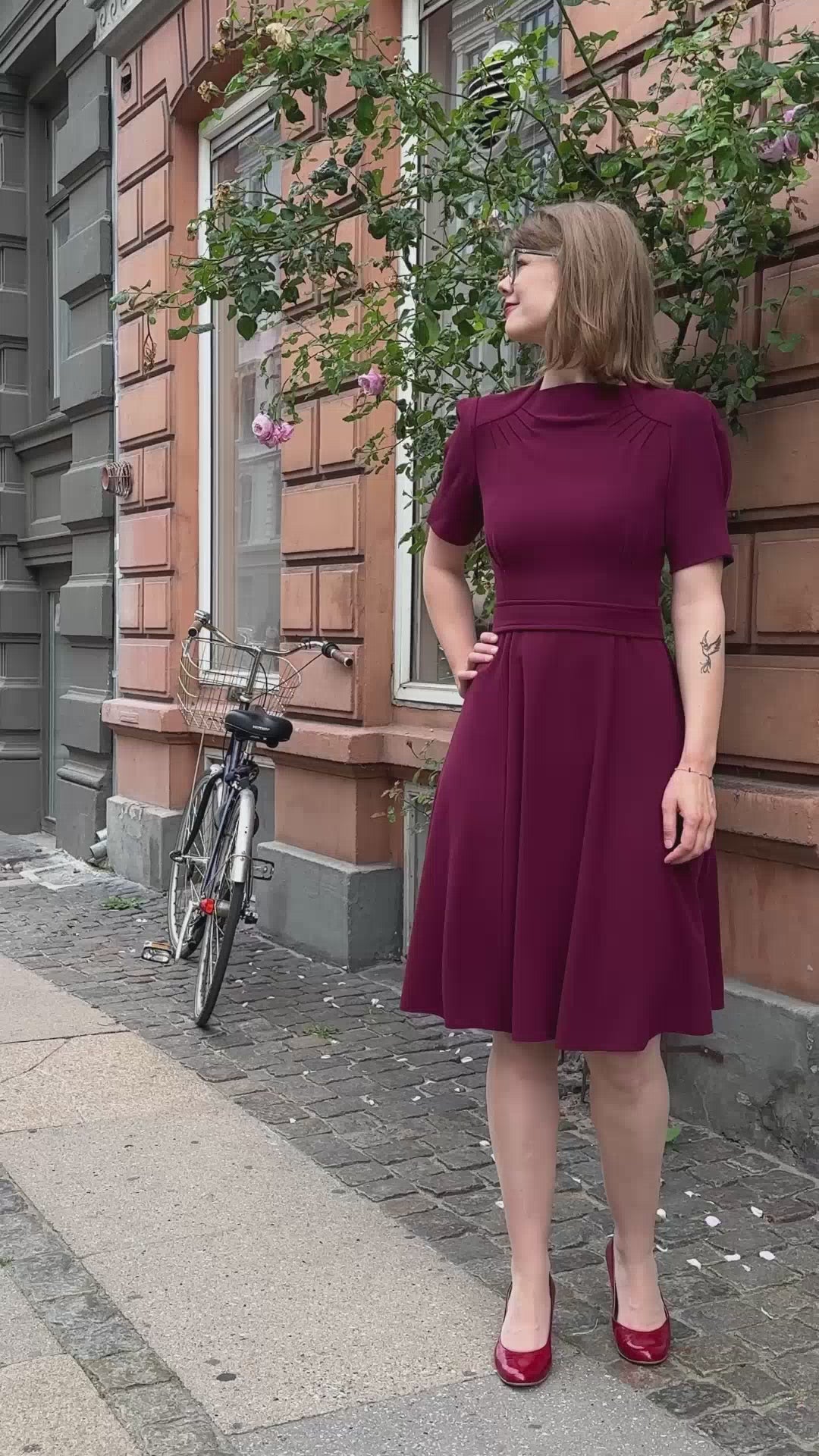 40s 50s ヴィンテージ Esmond Super Robeデッドストック Stanwyck 40s style dress in berry from House of Foxy