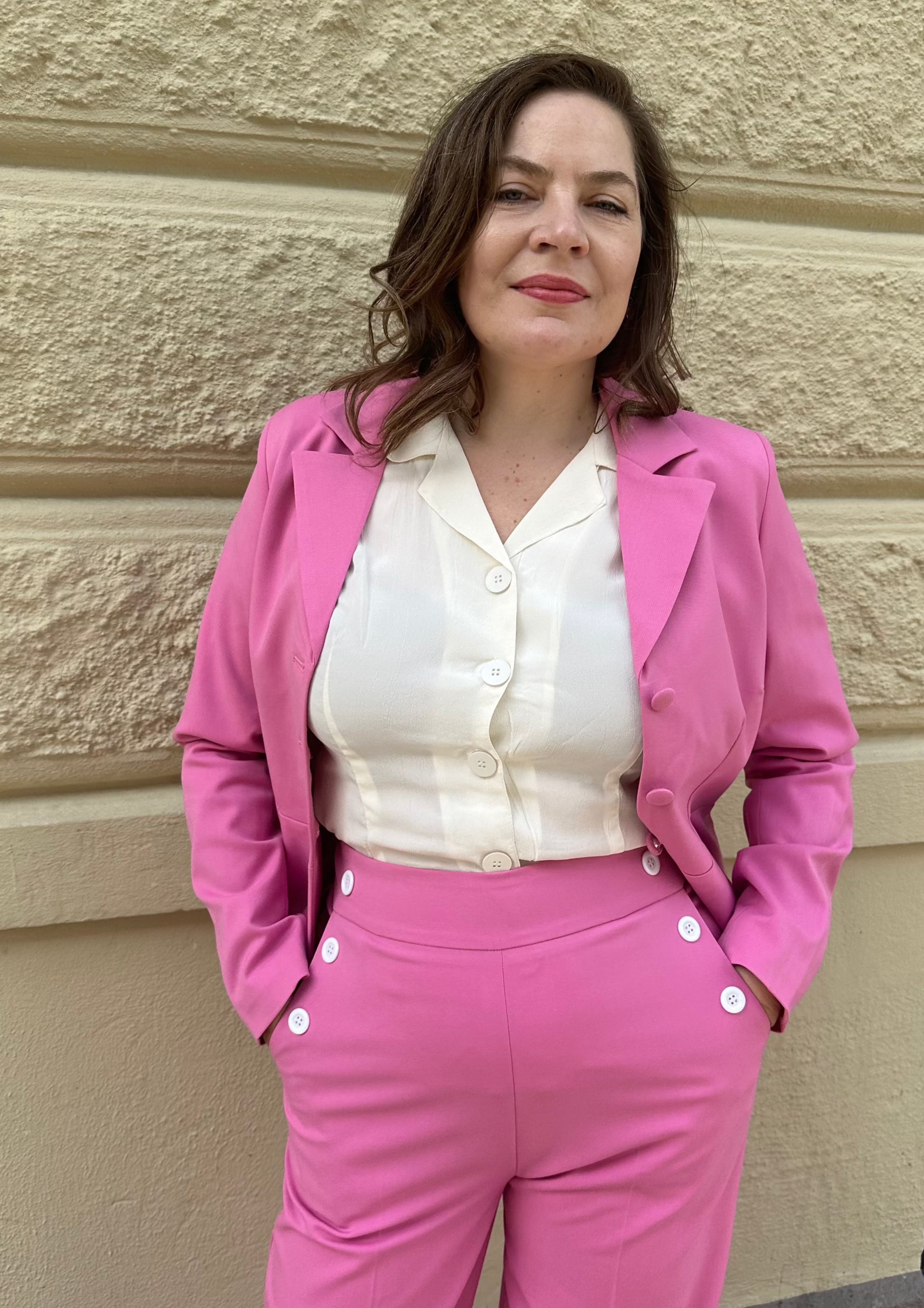 Siri taljeret blazer i cerise pink tøj Daisy Dapper 