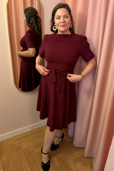 Stanwyck 40s style dress in berry from House of Foxy