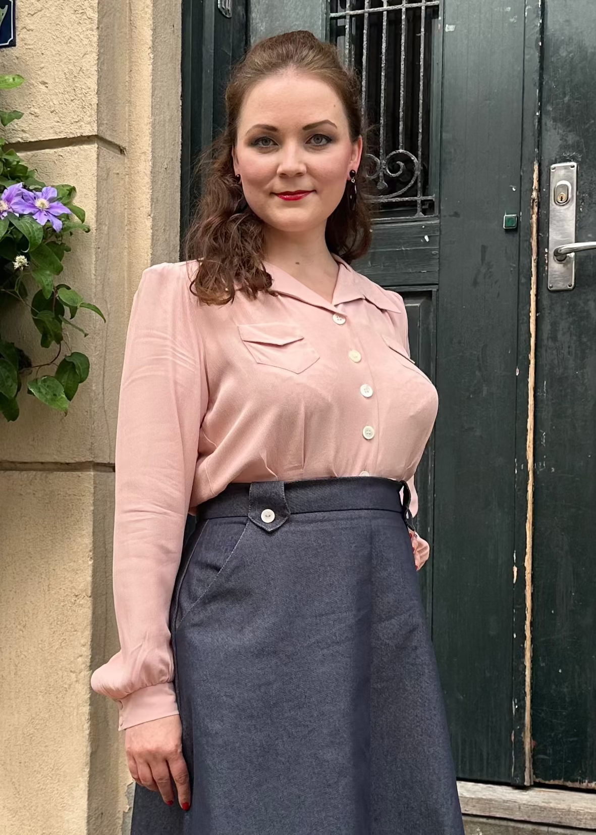 vintage blouse shirt ヴィンテージ くすみピンク Vintage Light Pink Blouse With Embroidery, Feminine Long Sleeve