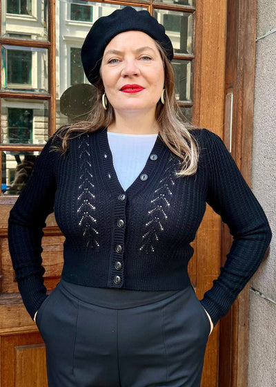 The Scandi Summer Cardi i sort cardigan Emmy Design 