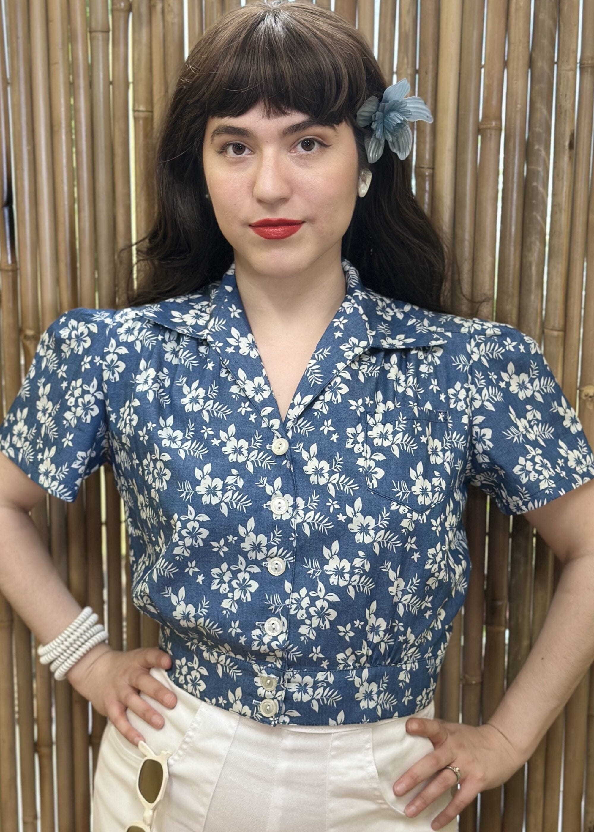 Work blouse 'Hawaii' i blå med blomster jersey top Freddies Of Pinewood 